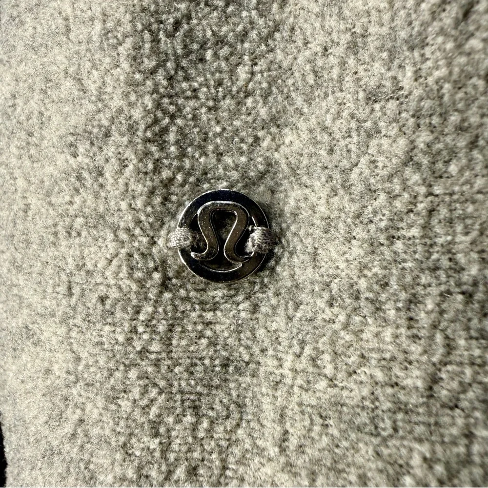 lululemon athletica Gray Turtleneck Sweater - Picture 5 of 10